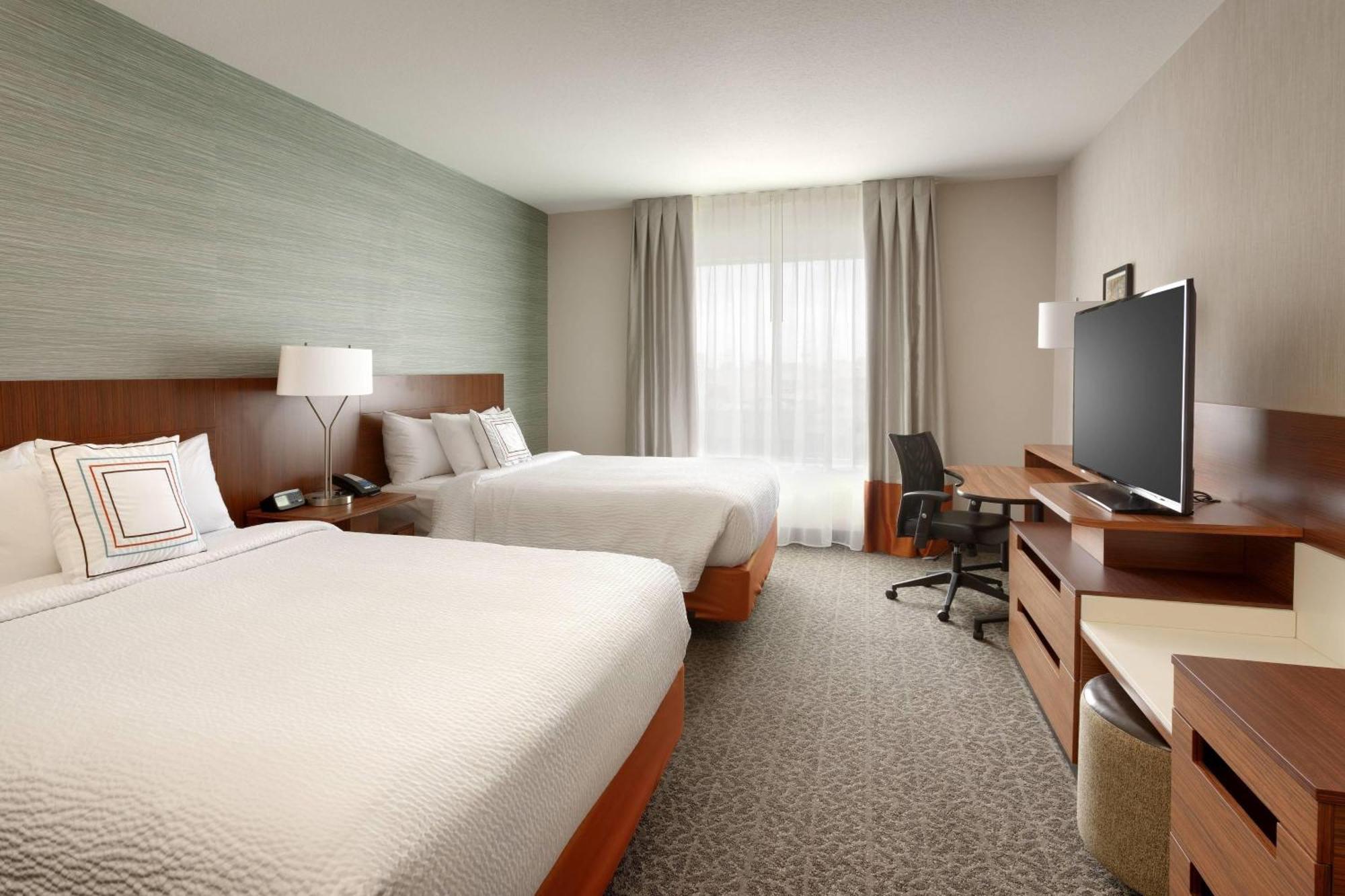 Fairfield Inn & Suites By Marriott Springfield North Bagian luar foto